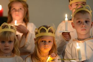 Wie an jedem Heiligabend begeisterten die Kinder in der Caselwitzer Kirche im Rahmen von zwei Gottesdiensten die große Besucherschar. Das Krippenspiel ist diese Mal unter der Regie von Christian Mende und der jungen Gemeinde entstanden.