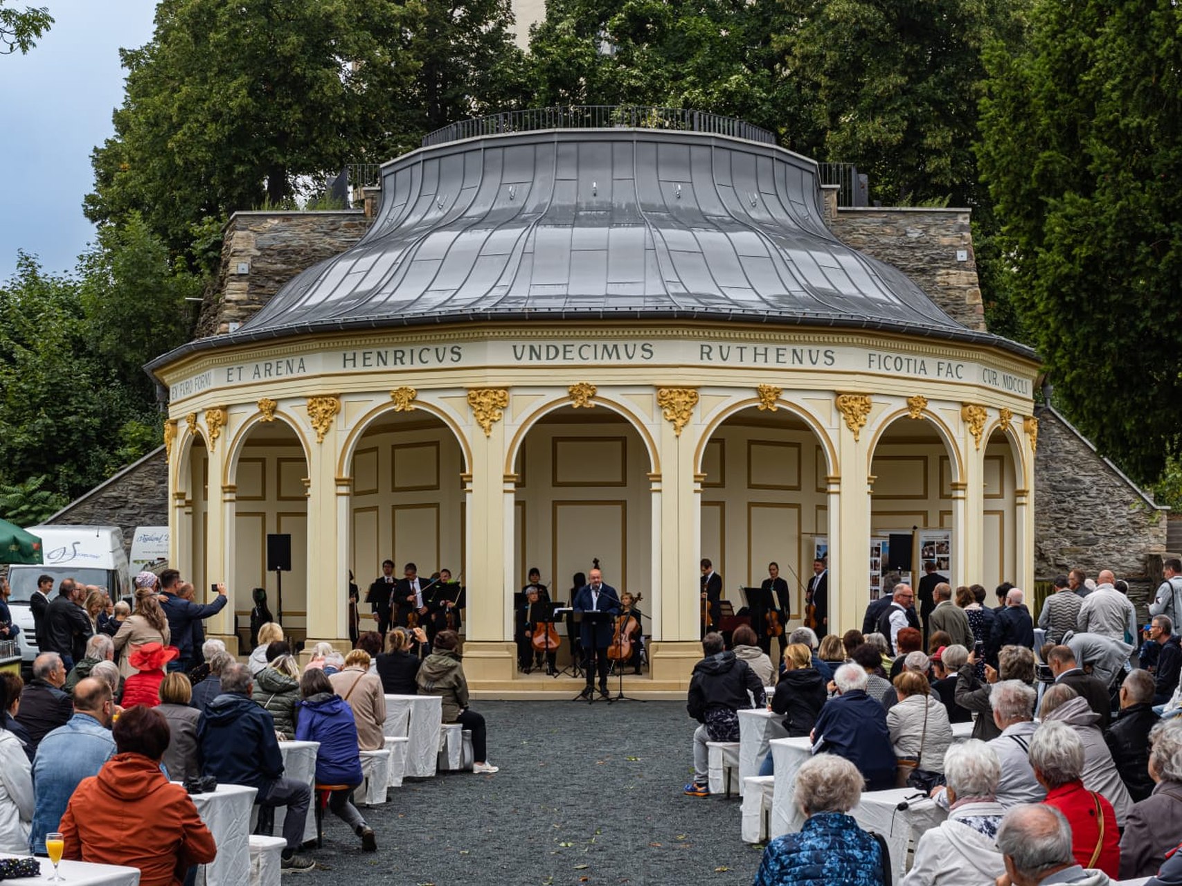 Pavillon am Oberen Schloss eingeweiht
