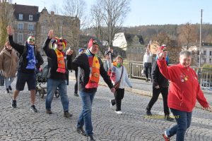 Mit „Gennerhee“ und „Helau“ wurde die närrische Saison eröffnet